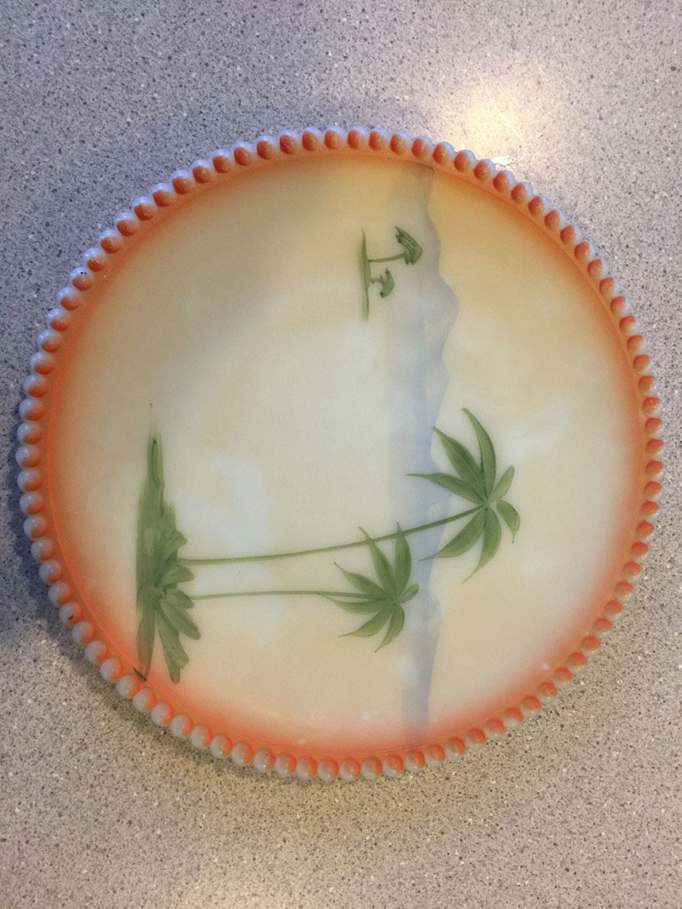 Beaded Edge Palm Tree Plate